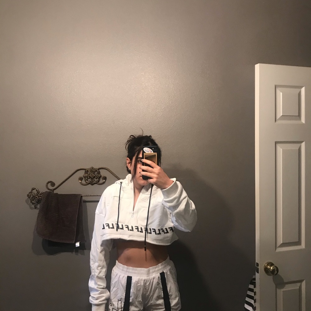 EVERYTHINGMUSTGO!! Lf white set - Picture 3 of 6